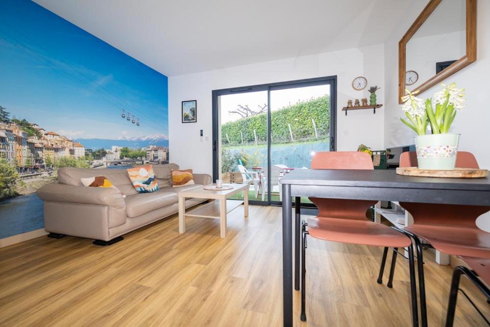 Apartment Le Parme' Nid - 3 Lits Avec Terrasse Et Clim Beaucroissant