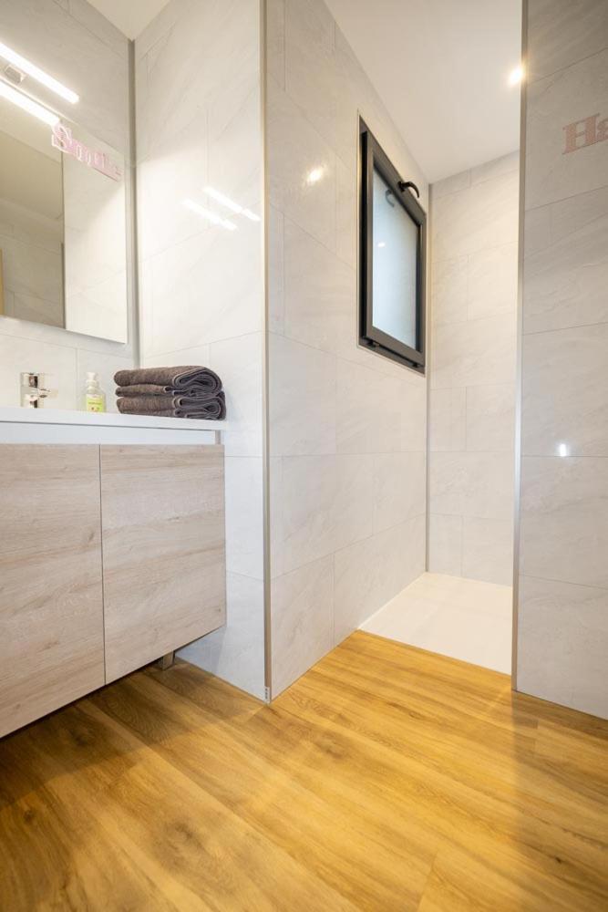 Appartement Le Parme' Nid - 3 Lits Avec Terrasse Et Clim Beaucroissant